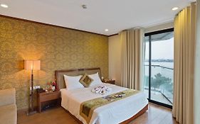 Sunset Westlake Hanoi Hotel